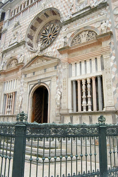 04. Italy, Bergamo, entrance to Duomo