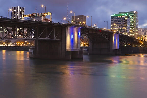 The Morrison bridge over the Willamette river, Portland, Oregon