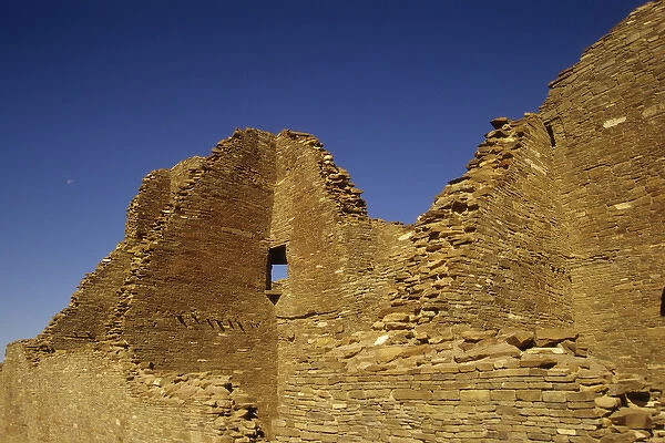 New Mexico: Chaco Culture National Historic park, Anasazi Pueblo Bonito ruins