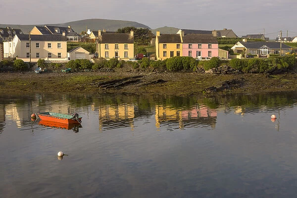 Portmagee. Harbor. Iveragh peninsula. County Kerry. Ireland
