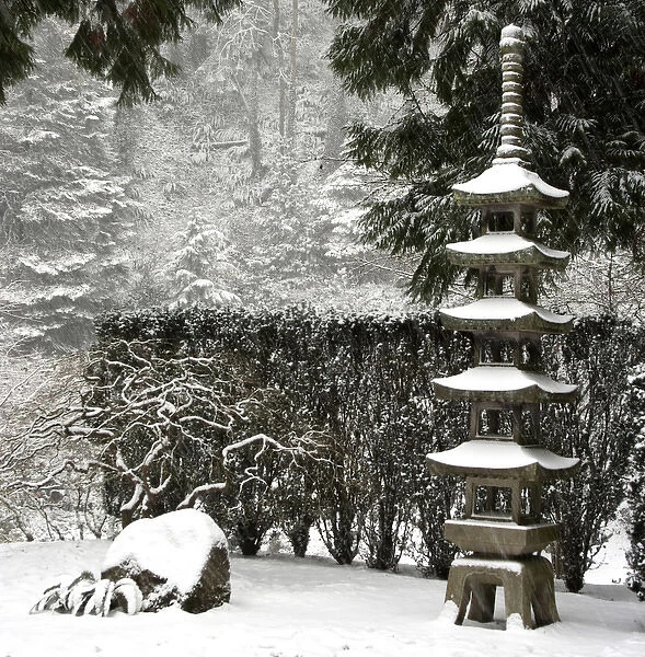 Snowfall in Portland Japanese Garden