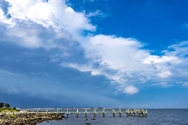 Storm coming, Buzzards Bay, Padanaram, Dartmouth, Massachusetts