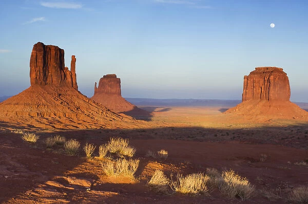 USA, AZ, Full Moon Over Merrick Butte and the Mittens in Monument Valley