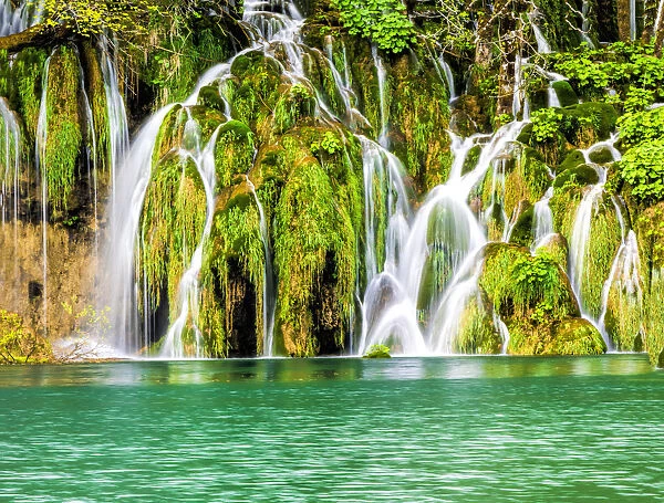 Waterfalls in the Parco Nazionale dei laghi di Plitvice