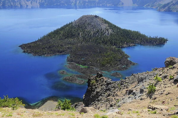 Wizard Island from the Watchman, Crater Lake National Park, Oregon, USA