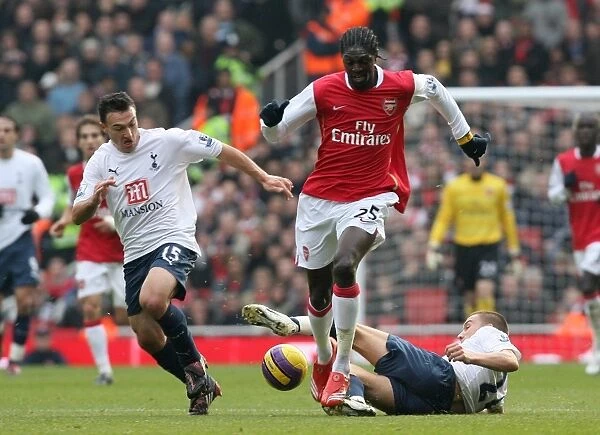 Adebayor's Goal Secures Arsenal's 2:1 Victory Over Spurs in Premier League Clash