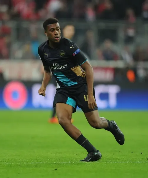 Alex Iwobi in Action: Arsenal vs Bayern Munich Art Prints