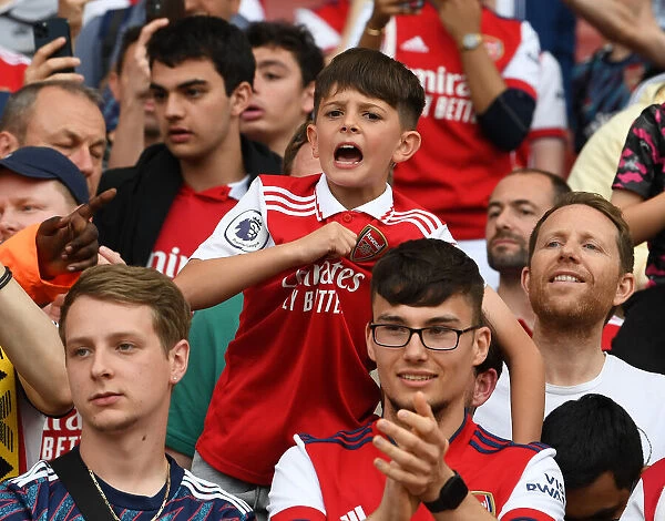 Arsenal Fans Rejoice: Gunners Secure Victory Against Everton in Premier League Showdown (May 2022)