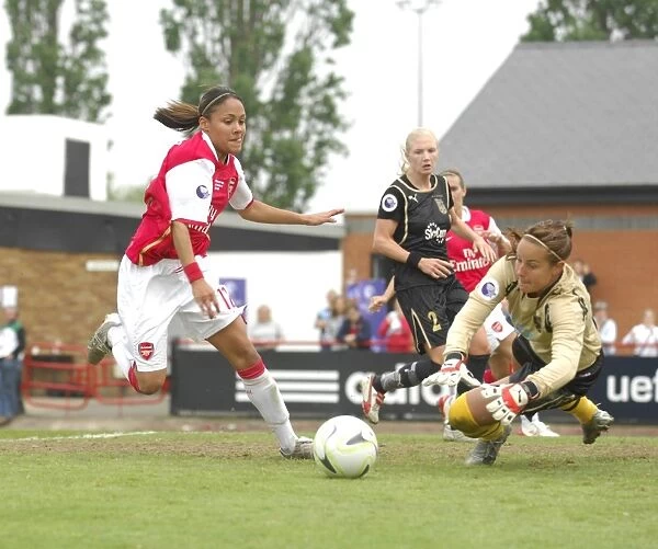 Arsenal Ladies Lift UEFA Women's Cup: 1-0 Agg. Victory over UMEA IK (0-0 Second Leg) - 6th UEFA Women's Cup Final 2006 / 07