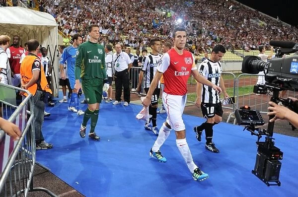 Robin van Persie Leads Arsenal Out in UEFA Champions League Clash vs Udinese Calcio (August 2011)