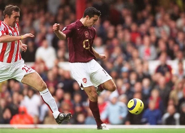 Robin van Persie's Thrilling Debut Goal: Arsenal 3-1 Sunderland, FA Premier League, Highbury, 2005