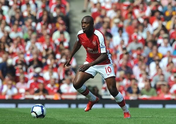 William Gallas Leads Arsenal to 4:1 Victory over Portsmouth in Barclays Premier League at Emirates Stadium, 2009