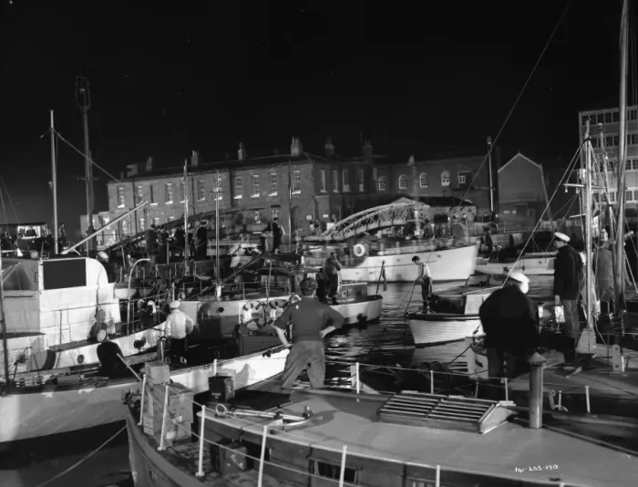 Framed Print : A Night Sequence from Dunkirk (1958) StudioCANAL Print