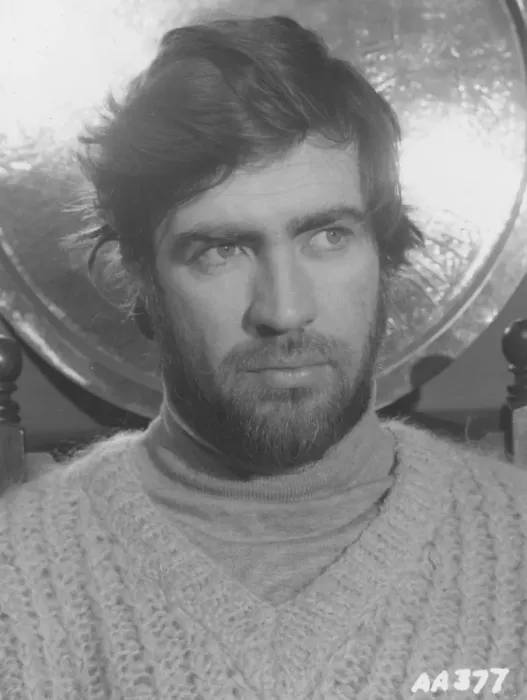 Framed Print : Alan Bates Print from Far From The Madding Crowd (1967) StudioCANAL
