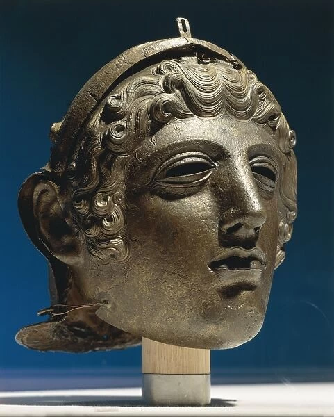 Bronze mask helmet from Bulgaria, Stara Zagora, Catalka