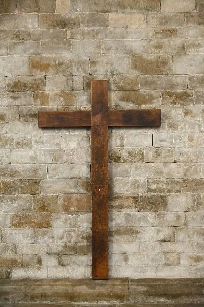 Cross in Vezelay basilica