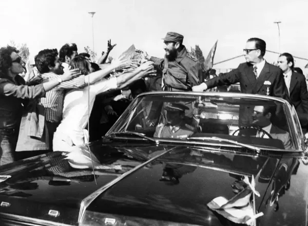 fidel-castro-cuba-president-salvador-allende-9623061.jpg.webp