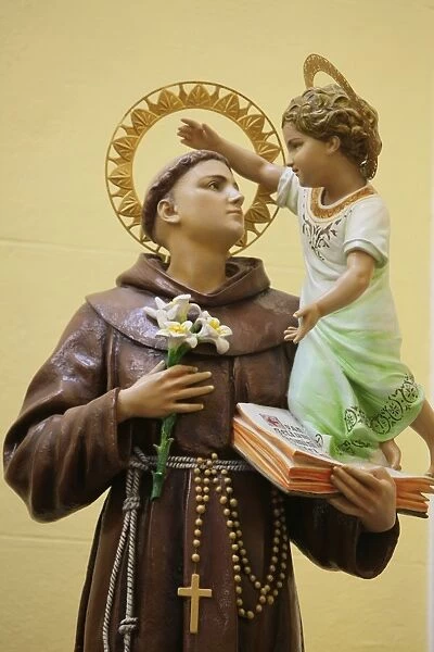 Saint-Anthony of Padova sculpture