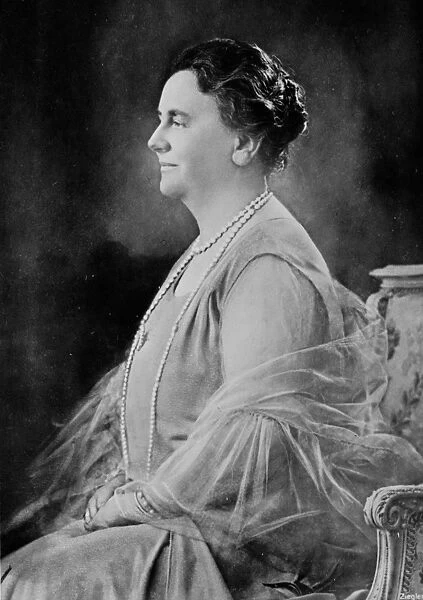 Wilhelmina (Wilhelmina Helena Pauline Maria: 1880-1962) Queen regnant of the Kingdom