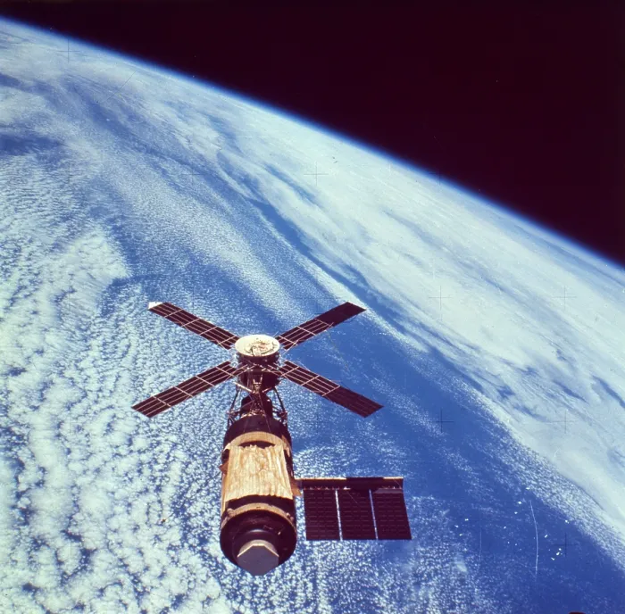 Framed Print : Skylab Print: A Space Station in Orbit Framed Print : Skylab Print: A Space Station in Orbit