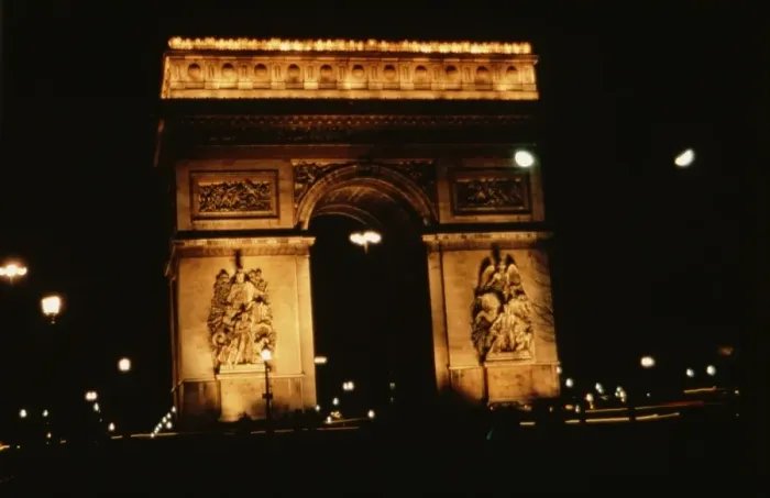 Framed Print : Arc de Triomphe Print circa 1970 Framed Print : Arc de Triomphe Print circa 1970