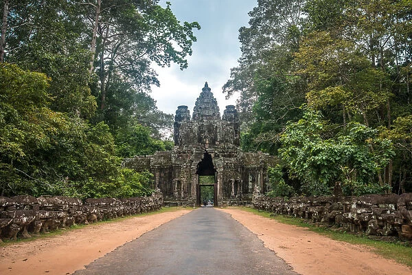 Gateway to Angkor Thom, Siem Reap, Cambodia