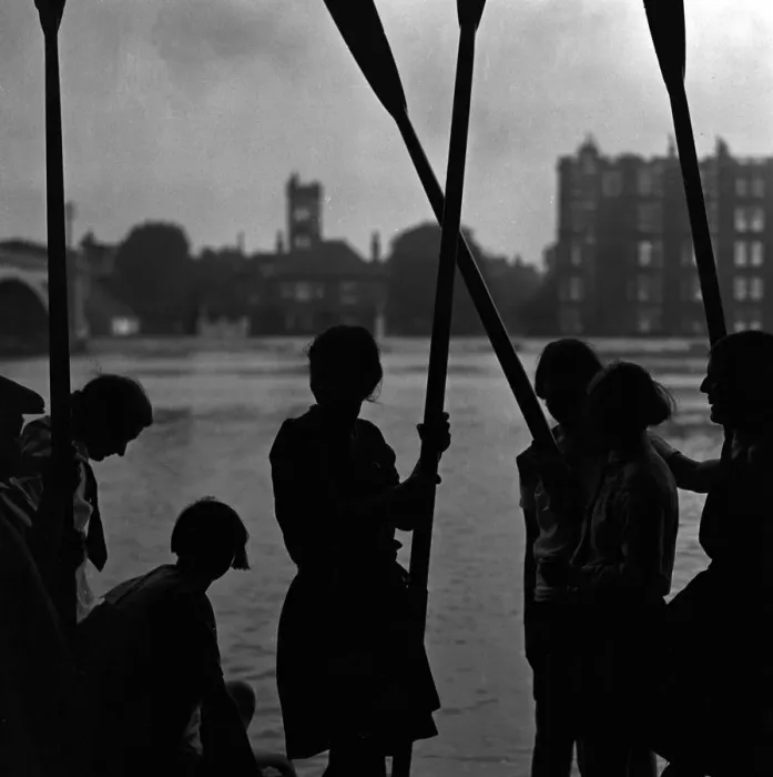 Framed Print : Stranded: A Print of High Tides on the River Thames, 1931 Framed Print : Stranded: A Print of High Tides on the River Thames, 1931