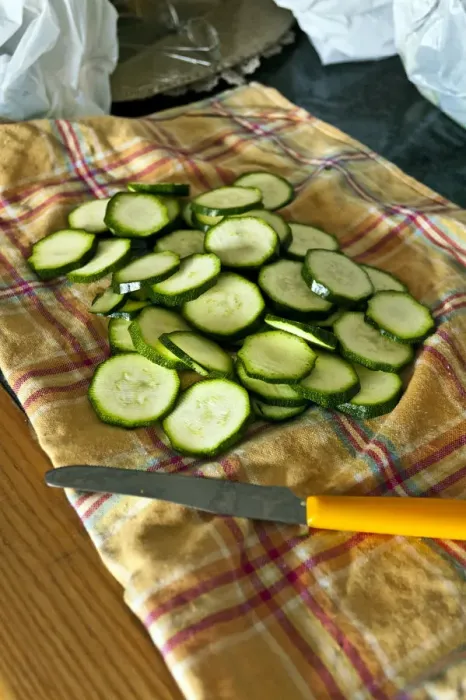 Framed Print : Sliced Courgette Print Framed Print : Sliced Courgette Print