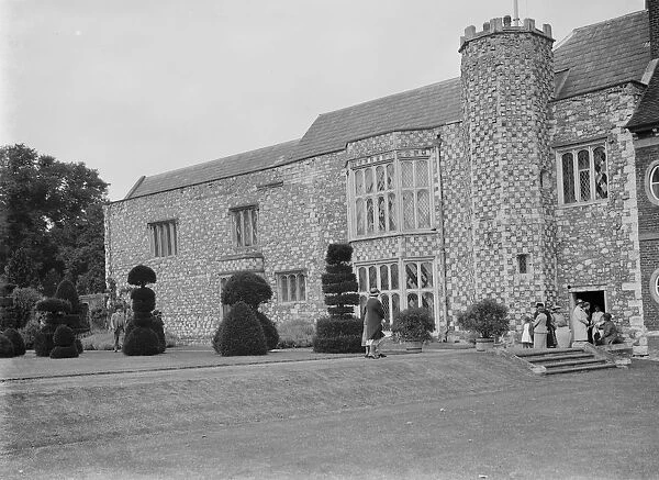 Hall Place, Bexley, Kent, opened to the public. 1937