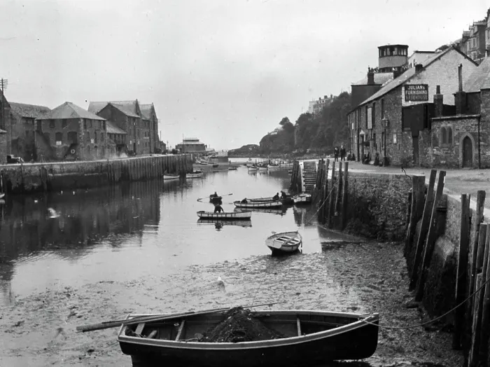 Framed Print : Print of The River Looe, Cornwall, circa 1920 Framed Print : Print of The River Looe, Cornwall, circa 1920