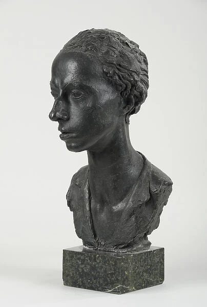 Bust of Donna Maria Chiapelli, c. 1932 (bronze) (see also 440294 & 440296)