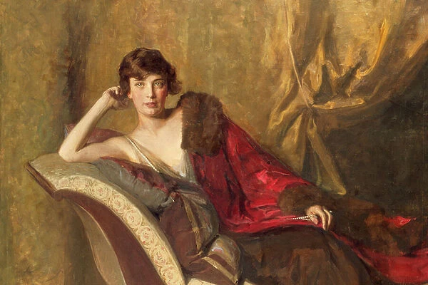 Countess Michael Karolyi reclining on a divan, 1918 (detail of 137824)