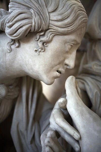 The Entombment and the swoon of the Virgin, detail of a head (stone)