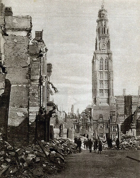 First World War (1914-1918): The belfry of the town hall of Arras, in 1914, before it was shaved by German shells during the First World War that same year