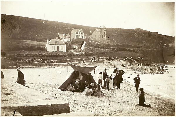 France, Brittany, Finistere (29): On a beach on the Breton coast and tourists sit next to a tent, 1895