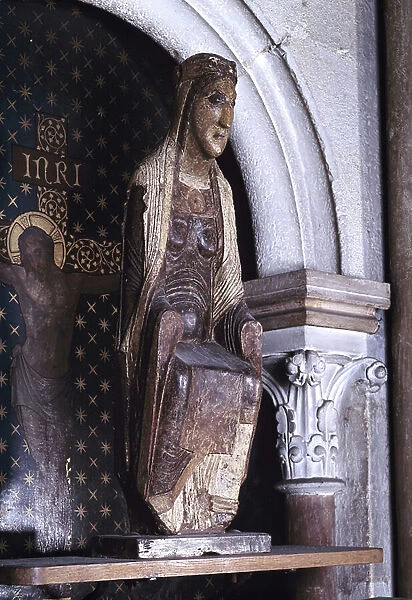 Gothic architecture: statue of Our Lady of Good Hope, Miraculous Virgin (Black Virgin). 11th century Church of Our Lady of Dijon (Gold Coast)