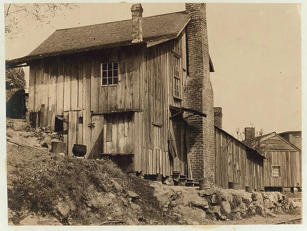 Housing for workers at the Rome Hosiery Mill, Georgia, 1913 (b  /  w photo)