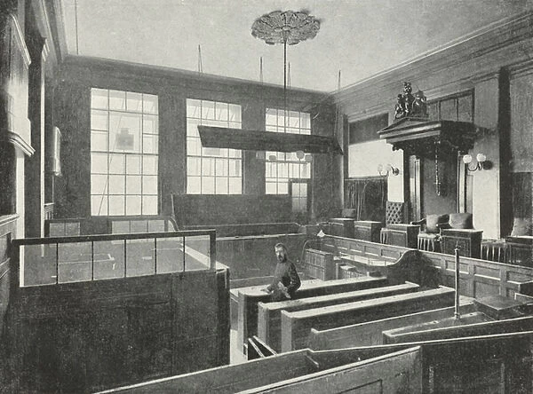 Interior of the Central Criminal Court (b  /  w photo)