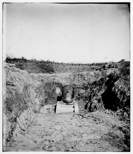 Mired Confederate mortar in Fort McAlister, near Savannah, Georgia, 1864 (b  /  w photo)