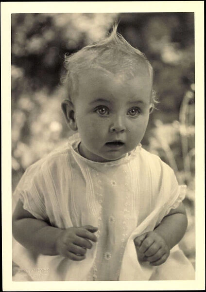 Photo Ak Princess Johanna of Hesse Darmstadt as a toddler (b  /  w photo)