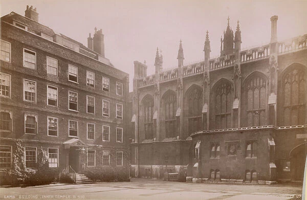 Postcard with the Lamb Building in Inner Temple (photo)
