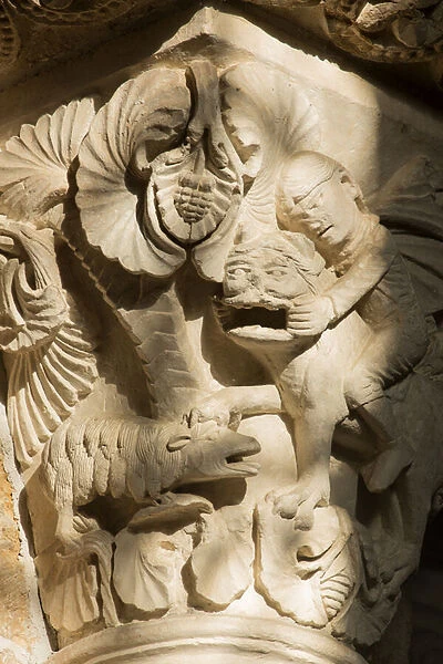 Sculpted marquee, 12th century, church of Vezelay (sculpture)