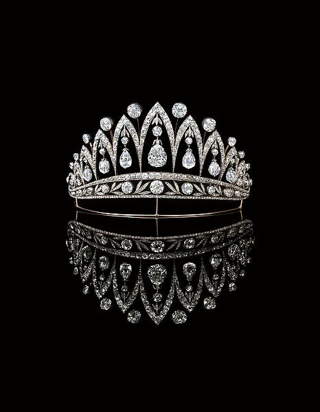 Tiara, by Faberge, c. 1890 (diamonds & gold)