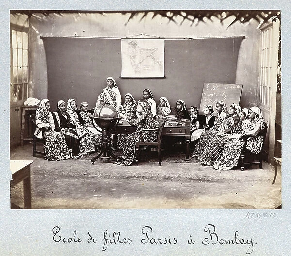 Zoroastrianism: parsis school in Bombay (India) - Second half of the 19th century photography