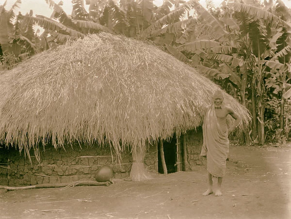 Uganda Hoima Fort Portal Native hut banana plantation
