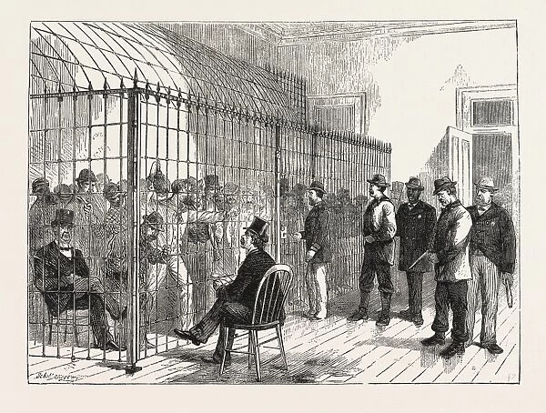 Voters on Election-Day in the New Post Office, New York, Engraving 1876, Us, USA