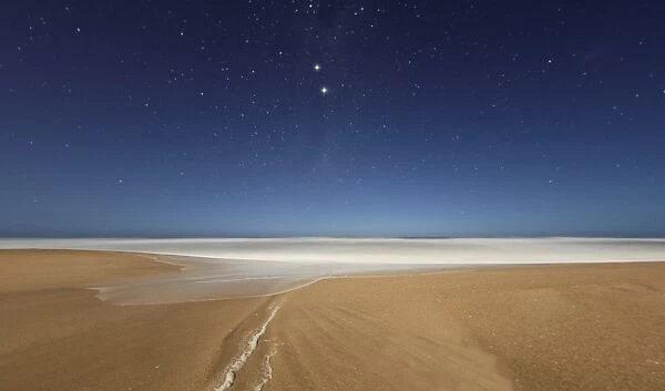 Alpha and Beta Centauri seen from the beach in Miramar, Argentina
