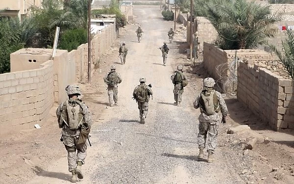 Marines patrol the streets of Iraq