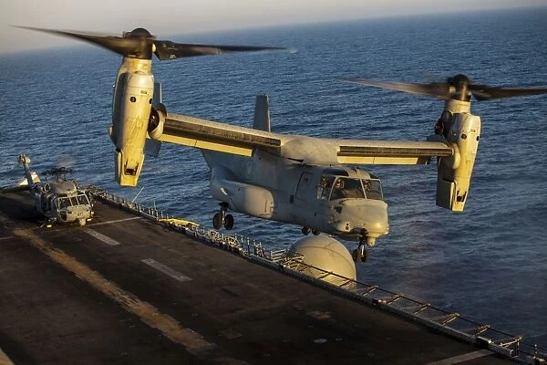A U. S. Marine Corps MV-22B Osprey lands on USS Kearsarge