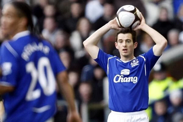 Everton's Leighton Baines Throws In at Goodison Park: FA Cup Quarterfinal Showdown vs Middlesbrough (08 / 09)